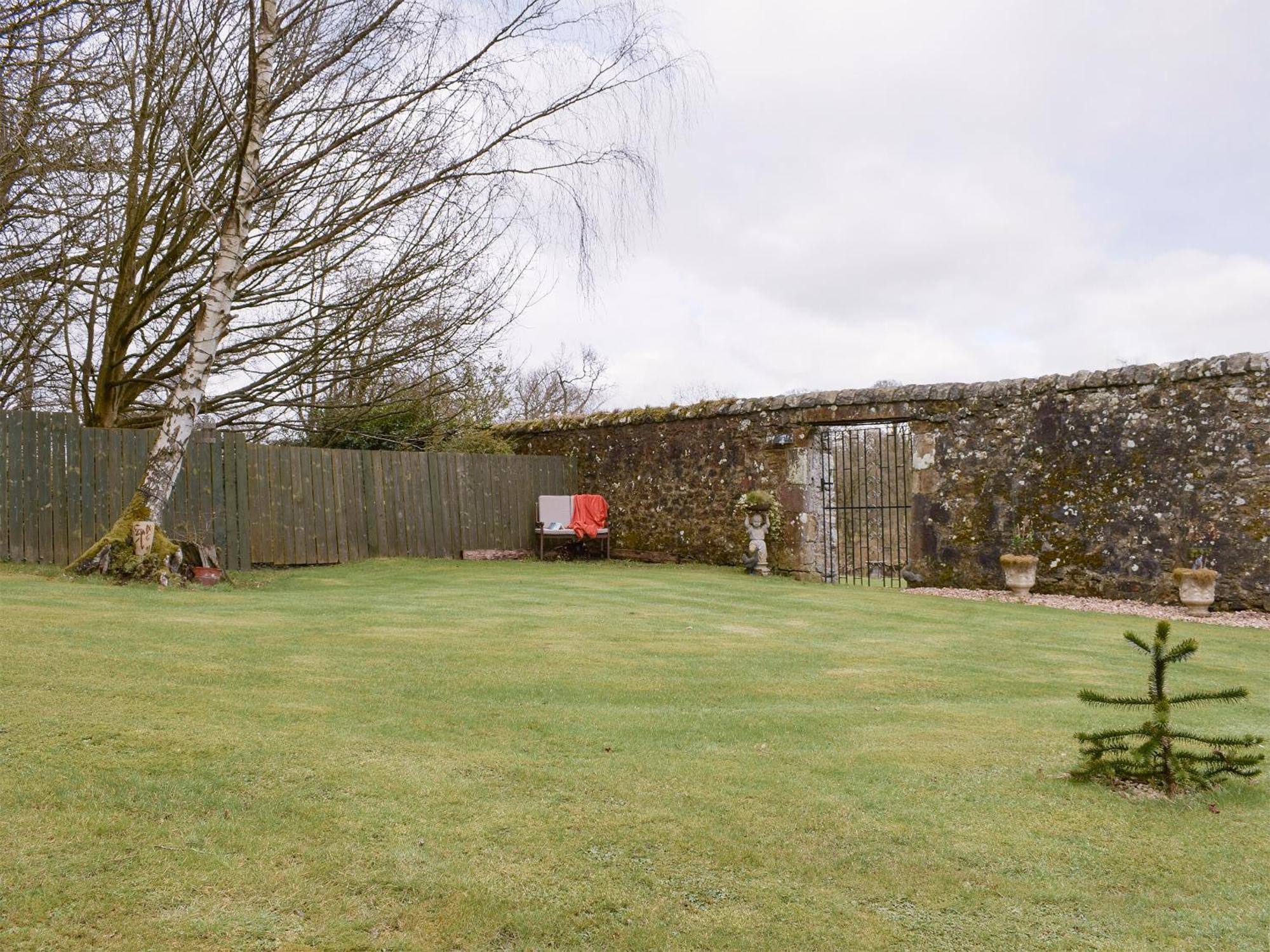 Kinneddar Cottage Saline 外观 照片